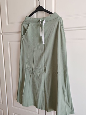 Maxi skirt khaki summer size M, like new