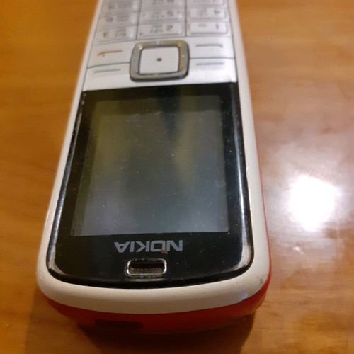 Nokia 5070 phone used, very good condition, no charger