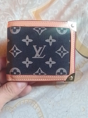 Портфейл Louis Vuitton Monogram Denim по поръчка, черен и бежов