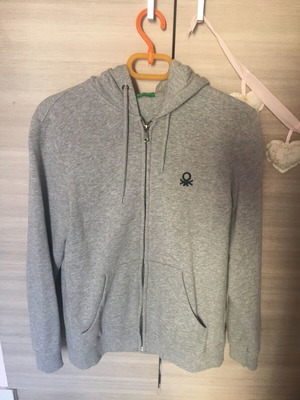 Benetton men's sweatshirts used, medium size, gray, set of 2