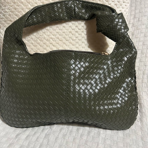 Woven women's shoulder bag new, olive color