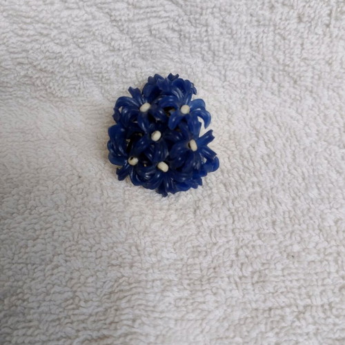 Clip-on earrings new, lightweight, plastic, white and blue