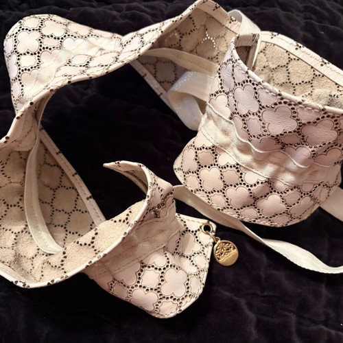 Fornarina ecru leather belt with cotton lace detailing like new