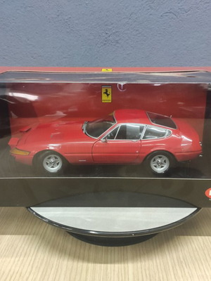 Kyosho Ferrari 365 GTB/4 1971 Daytona metal model scale 1:18 new