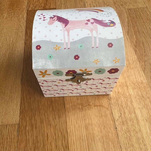 Children's music jewelry box with mirror and unicorn Floss & Rock new