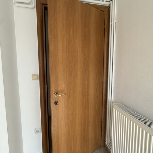 Interior doors like new, set of 6