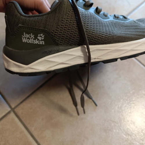 Jack Wolfskin athletic shoes like new, size 42, green