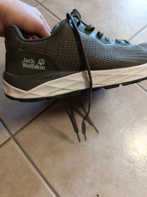 Jack Wolfskin αθλητικά παπούτσια σαν καινούργιο, μέγεθος 42, πράσινα