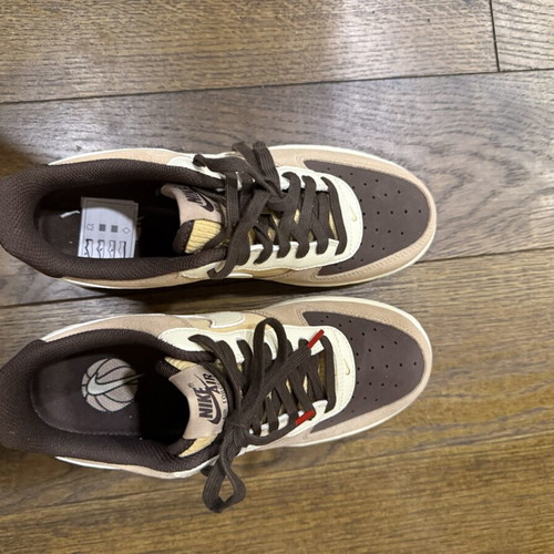 Nike Air Force 1 sneakers size 40, beige and brown