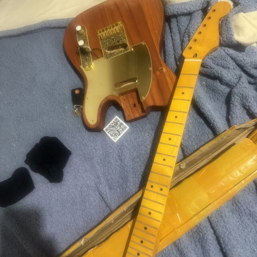 Stratocaster guitar neck new Canadian maple yellow Vnexk