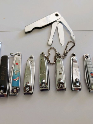 Nail clippers used, set of 12 pieces