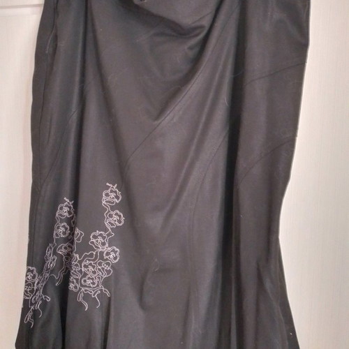 Mat black skirt used with special hem, waist 50, size XL