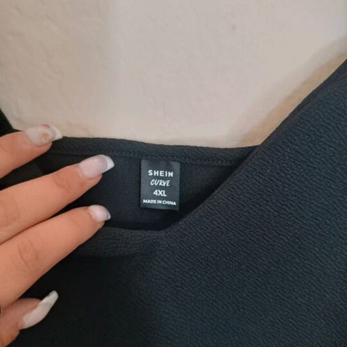 Plus size dress Shein black like new
