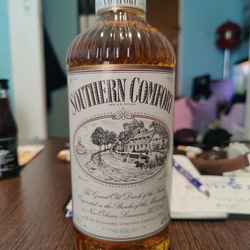 Southern Comfort whiskey/liqueur from the 90s in excellent condition