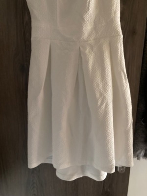 White Lui E Lei dress like new, size L, textured fabric