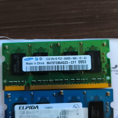 Ram memory for laptop 2x1gb used pc2 5300s and 6400s