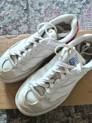New Balance αθλητικά παπούτσια μεταχειρισμένα, μέγεθος 37.5, άσπρα