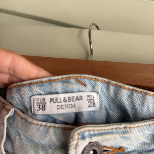 Pull & Bear denim shorts like new, size M, blue