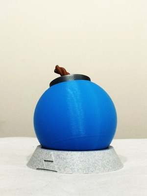 Legend of Zelda Bomb and Triforce Base 3D Printed Figure 10 cm new