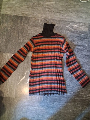 Striped turtleneck sweater used, black and multicolor, size S