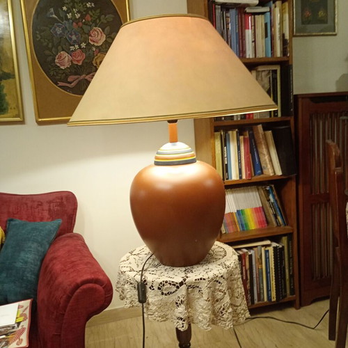 French table lamp like new with ceramic base and fabric shade