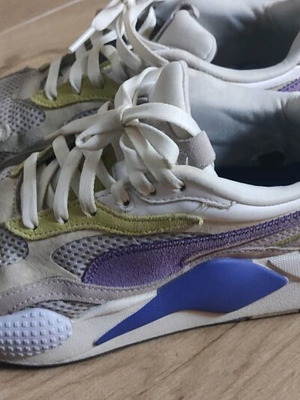 Puma athletic shoes used, size 38.5, white-purple