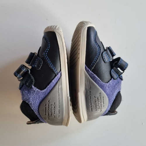 Biomechanics Baby Anatomical Shoes Size 19 Like New