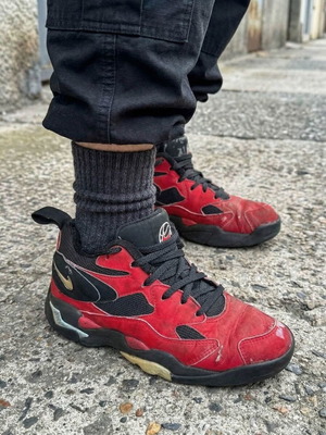 Nike Air Straight Mid αθλητικά μπάσκετ μεταχειρισμένα, κόκκινα, μέγεθος 40, 1994