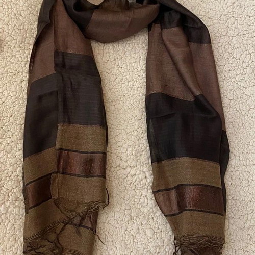 Scarf in brown shades like new, ideal for spring and autumn