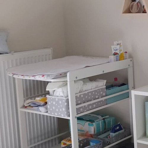 Changing table