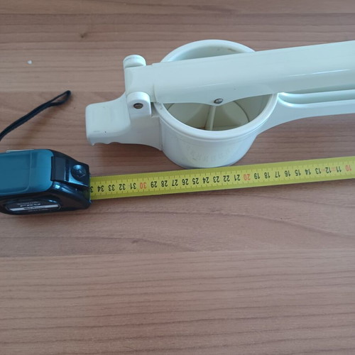 Manual plastic potato masher like new