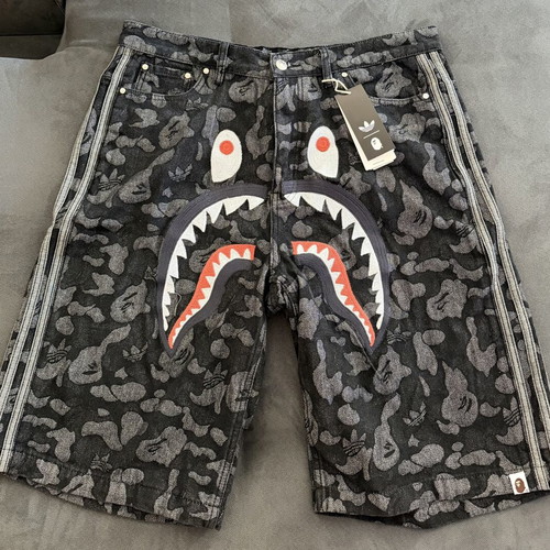 Adidas Originals x BAPE Shark Denim Jorts Black Camo new, size L