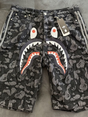 Adidas Originals x BAPE Shark Denim Jorts μαύρο camo καινούργιο, μέγεθος L