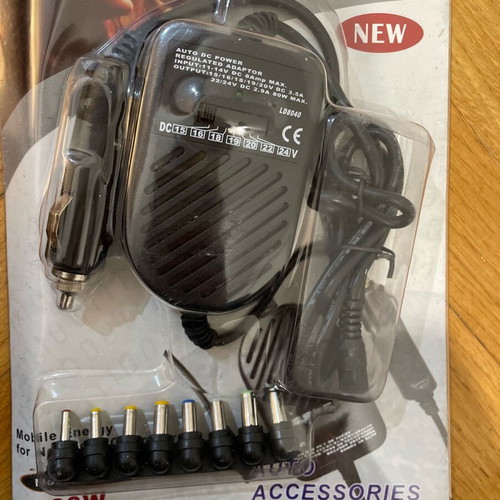 Auto DC power regulated adapter new