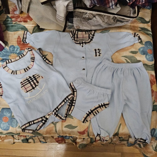 Burberry baby set like new, blue, up to 3 months