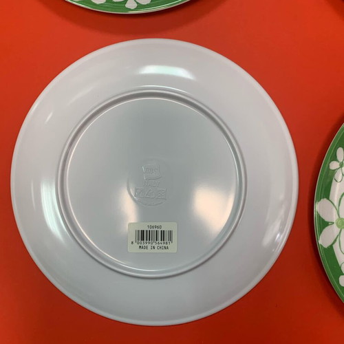 Vintage Looney Tunes Tweety Plastic Plates set of 4 new