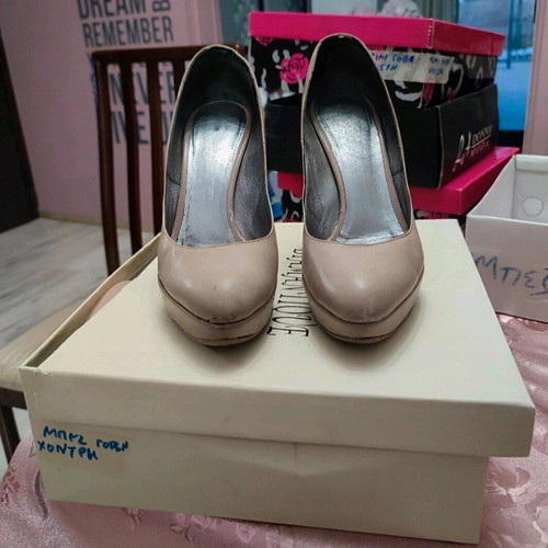 Beige pumps used, sizes 37 and 37.5