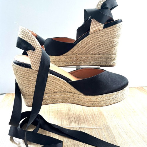 BSB black platform sandals like new, satin and rope, size 40.5-41