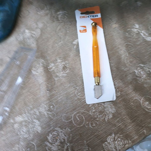 Dexter glass cutter like new, used once