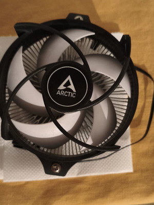 Arctic Alpine CPU cooler with Arctic F12 fan
