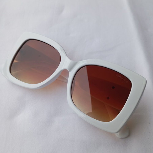 Chanel 5494 women's sunglasses white frame with gold CC like new