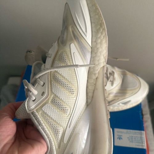 Adidas ZX 2k Bpost 2.0 athletic shoes used, white and beige