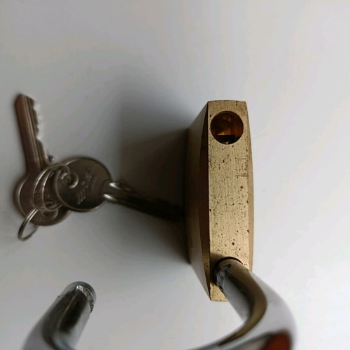 CISA Logo Line 210/60 brass padlock like new