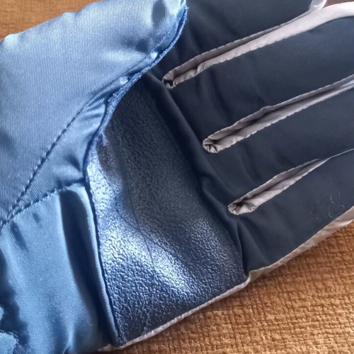 Ski gloves like new, dark blue with silver details