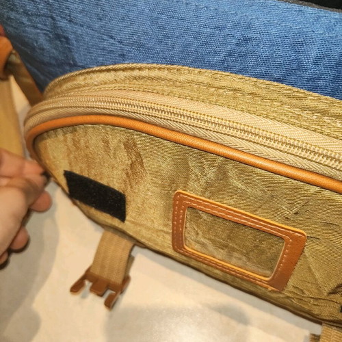 Camera bag like new with multiple compartments