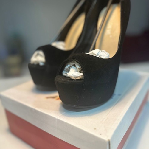 Follow Me Black Peep Toe Heels Size 38 New
