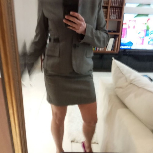 Artisti Italiani suit used, jacket and skirt, size 38