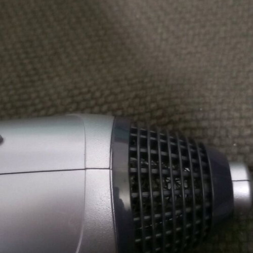 Rowenta Imagin hairbrush used with ionizer and two speeds