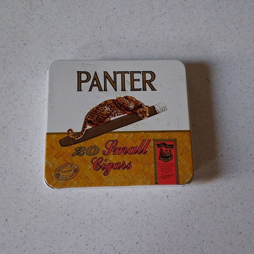 Panter metal box for 20 small cigars, vintage collectible