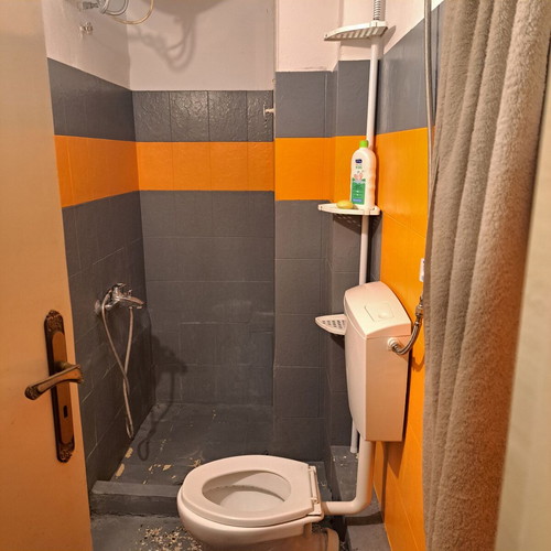 Ground Floor Apartment 2 Bedrooms with Small Yard in Quiet Neighborhood, Agia Anna
